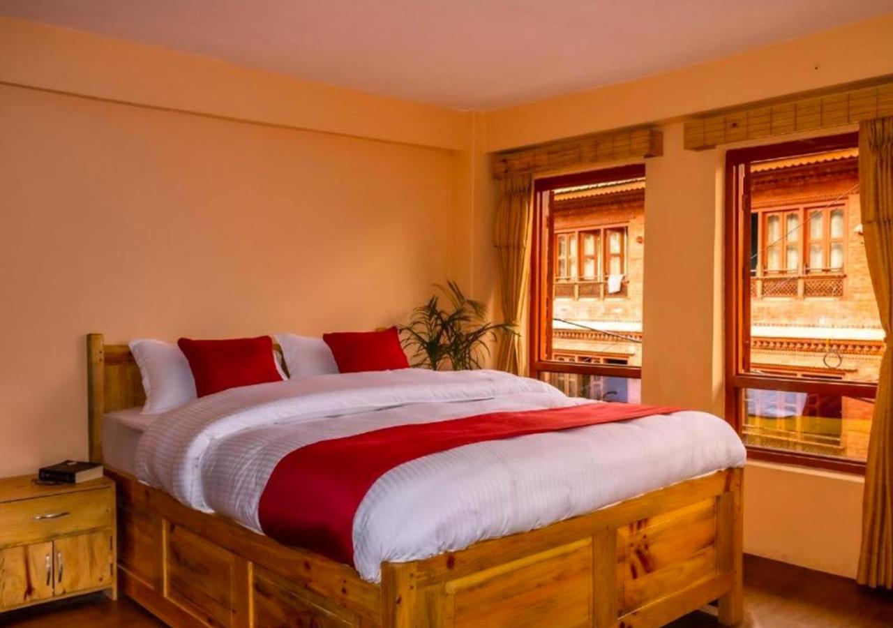 Eagle Nest Hotel Bhatgoan Eksteriør billede